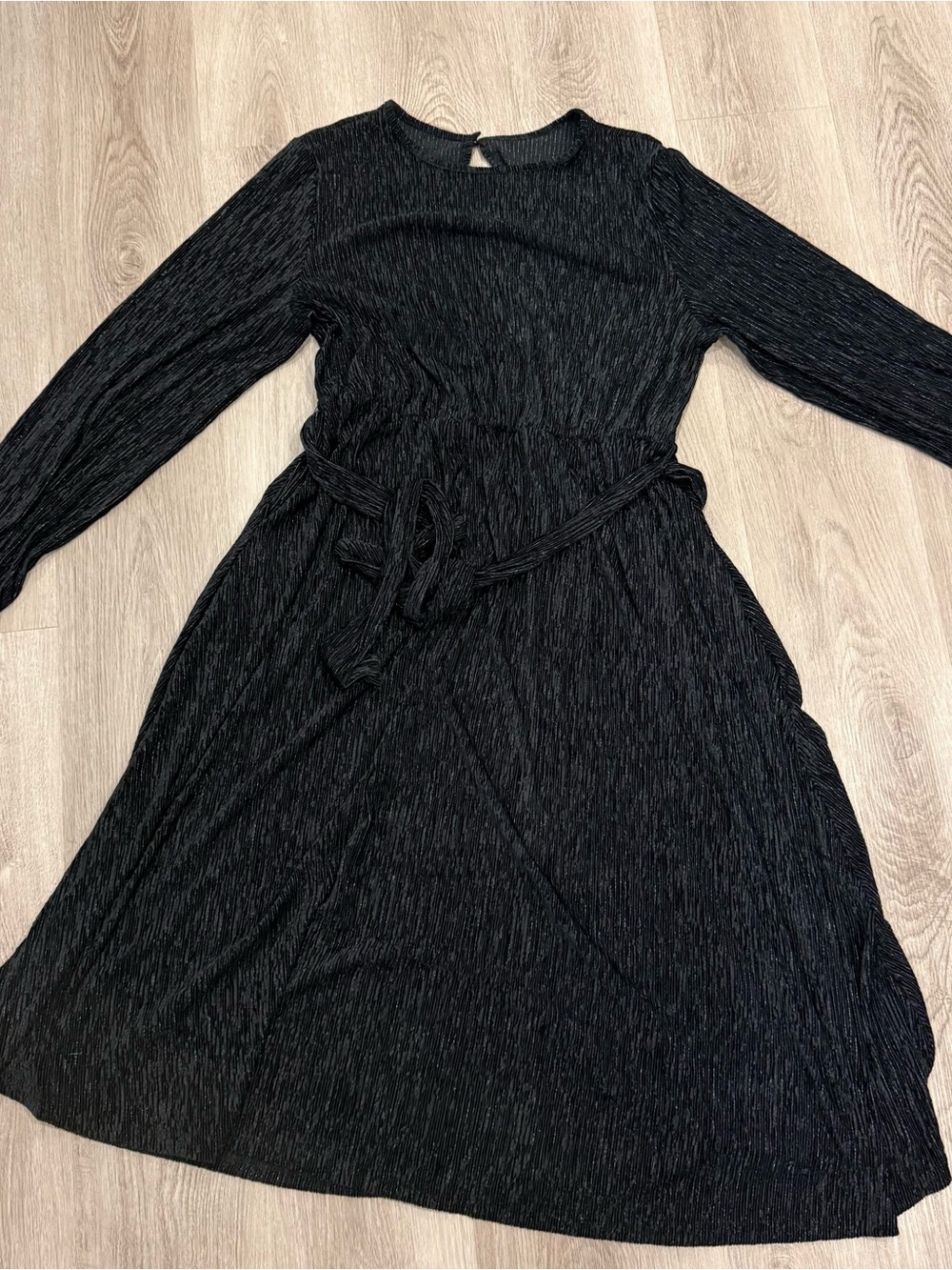 Black Long Sleeve Waist-Tie Women's Dress
